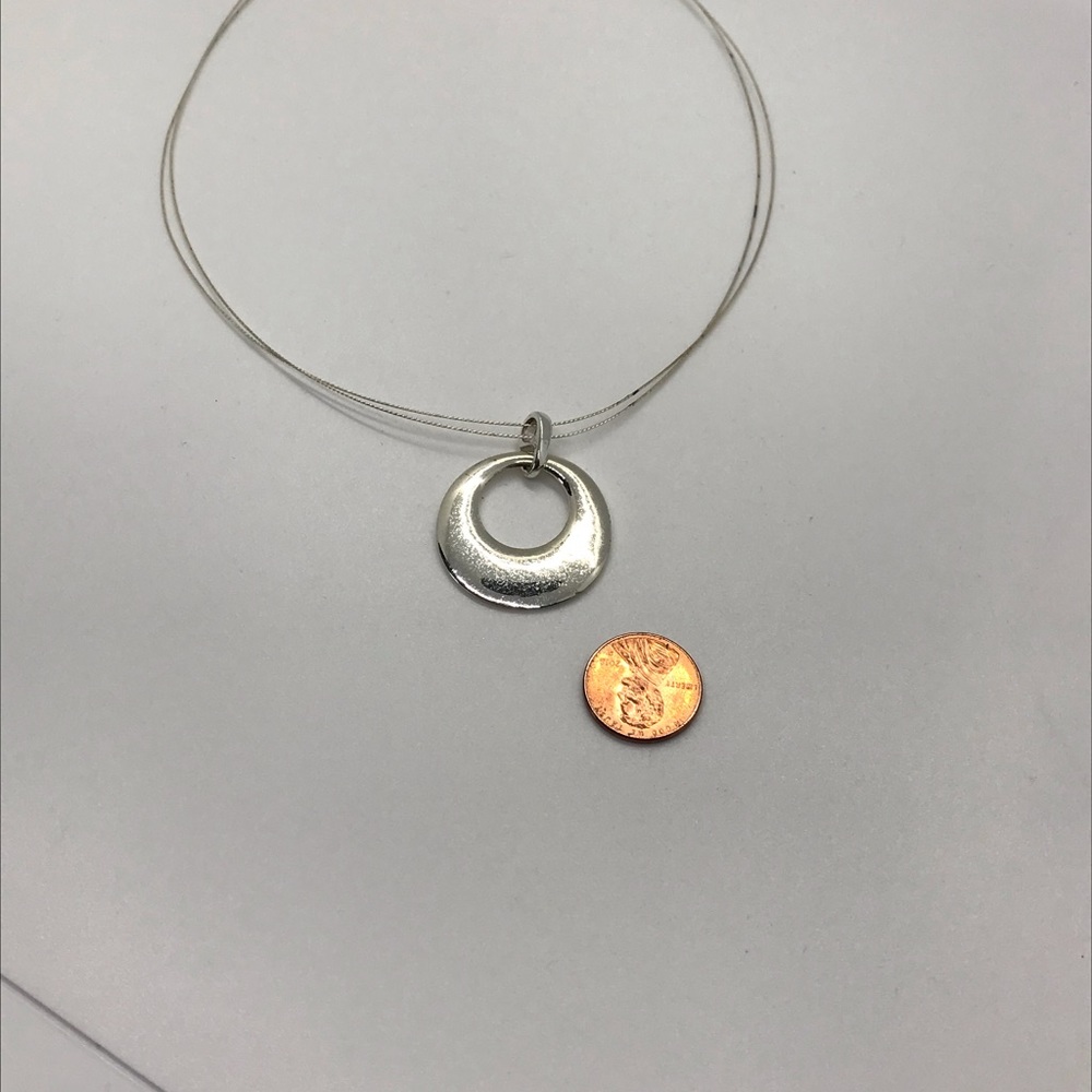 Stainless Wire Circle Necklace - Picture 7 of 8
